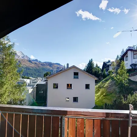 Lägenhet Chesa Munteratsch 1 1 2-zimmerwohnung 609 Typ D