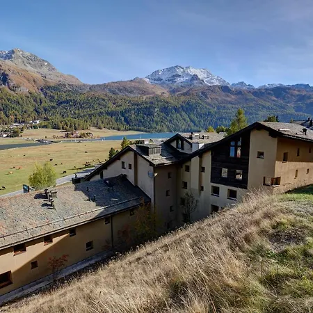 Chesa Munteratsch 1 1 2-zimmerwohnung 609 Typ D Lägenhet